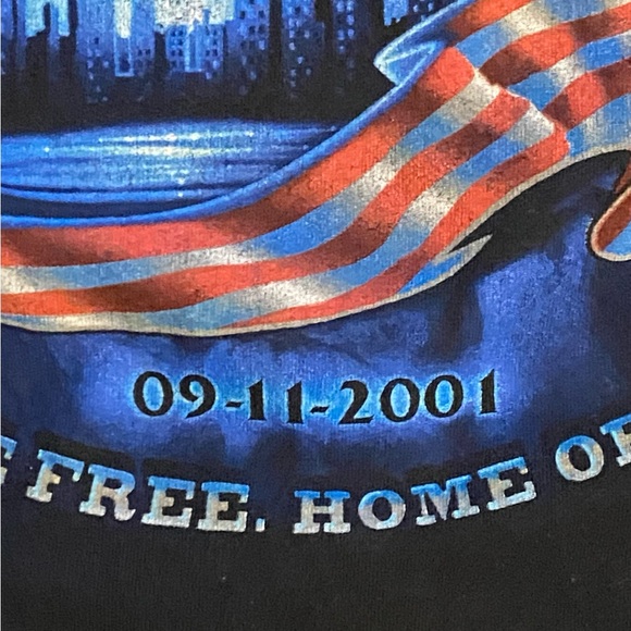 Vintage Mens United We Stand 9 11 Black Long Sleeve Crew Neck Tee Shirt / Size L - Picture 2 of 8